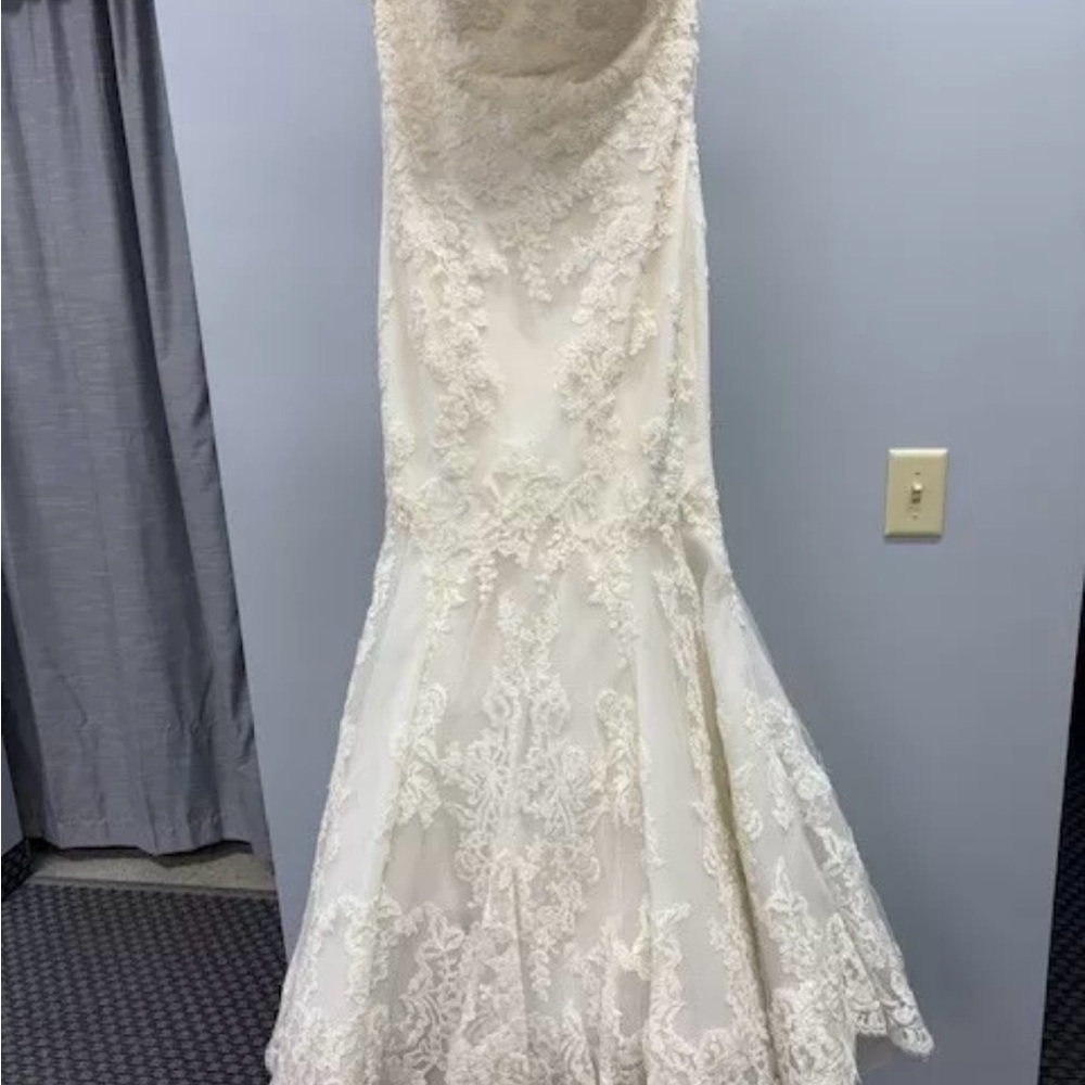 Ivory Lace Couture Dress - Picture 8 of 10
